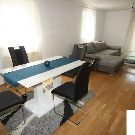Obere Kellerstrasse Haus 3 *